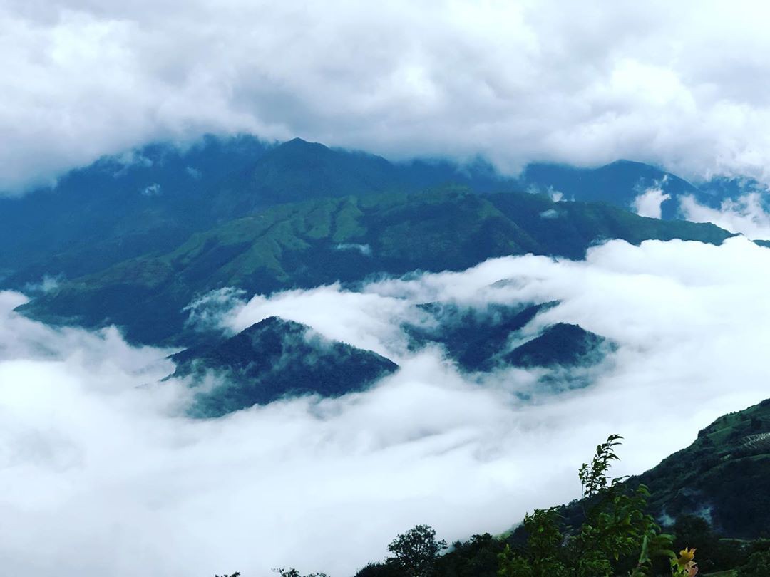Ngỡ ngàng trước 7 điểm săn mây vạn người mê tại Sapa trong tháng 10 - Ảnh 8. Ngỡ ngàng trước 7 điểm săn mây vạn người mê tại Sapa trong tháng 10 - Ảnh 8.
