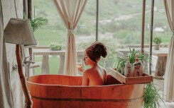 4 địa điểm có view bồn tắm ngắm trọn cảnh lúa chín ở Sa Pa