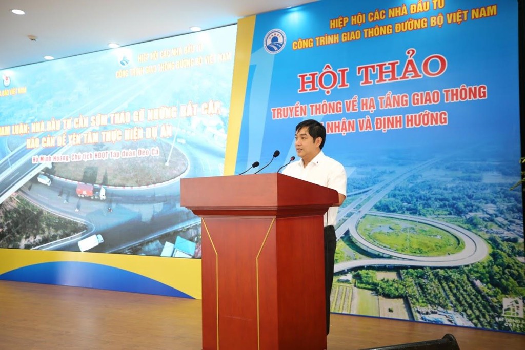Thứ trưởng Bộ GTVT: Hi sinh đời bố để con cháu không phải nộp phí BOT - Ảnh 1.