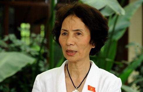 Vụ cháy Rạng Đông: Chính quyền bất nhất, dân tin vào đâu? - Ảnh 1. Vụ cháy Rạng Đông: Chính quyền bất nhất, dân tin vào đâu? - Ảnh 1.