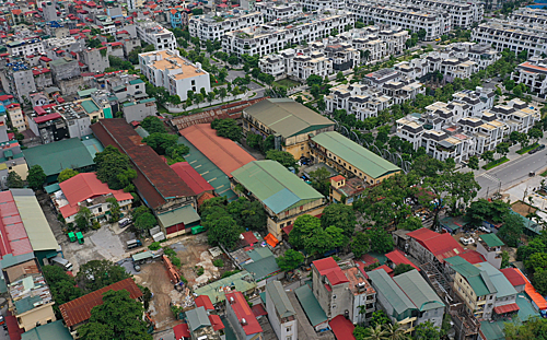 Loạt nhà máy ô nhiễm loay hoay rời nội đô - Ảnh 3.