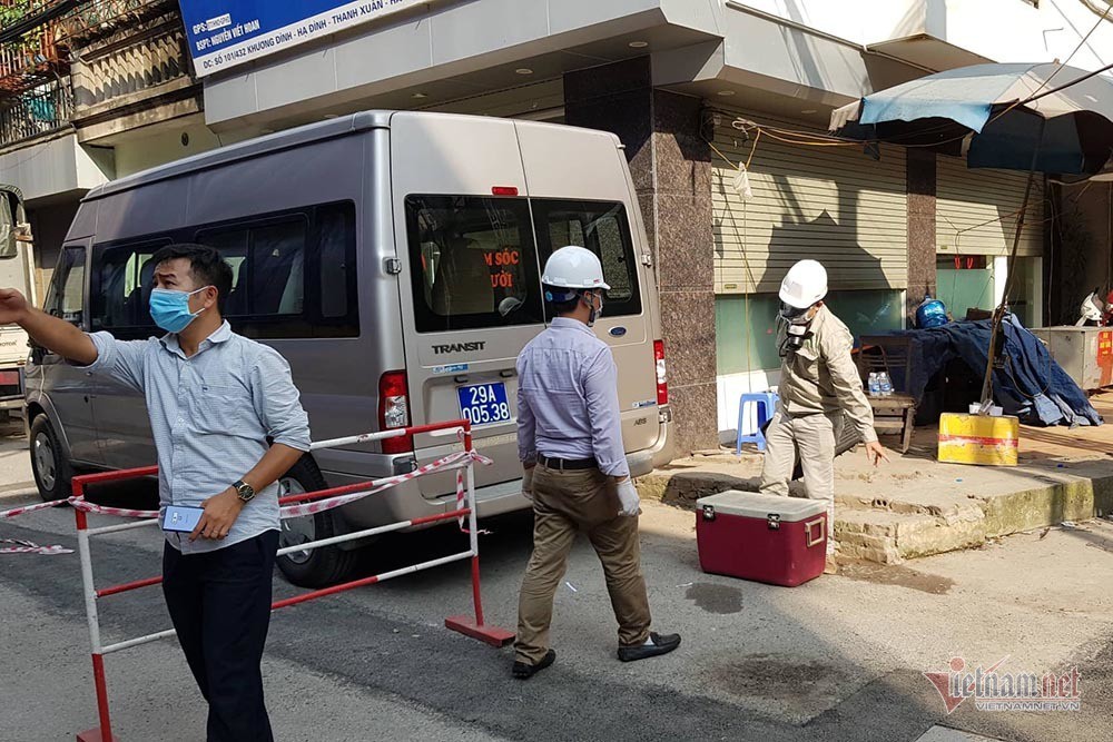 8 ngày sau vụ cháy Rạng Đông, bộ đội hóa học tất tả giám định ô nhiễm - Ảnh 4. 8 ngày sau vụ cháy Rạng Đông, bộ đội hóa học tất tả giám định ô nhiễm - Ảnh 4.