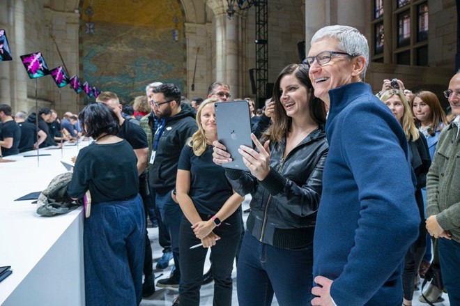 Tổng giám đốc Apple sử dụng khối tài sản 625 triệu USD như thế nào - Ảnh 5. Tổng giám đốc Apple sử dụng khối tài sản 625 triệu USD như thế nào - Ảnh 5.