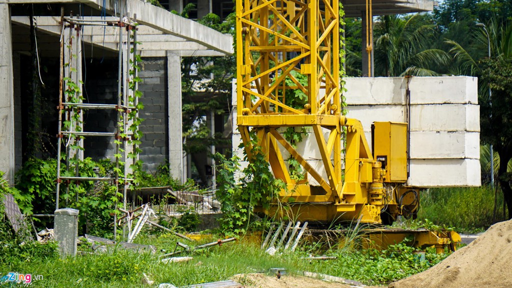 Cảnh hoang tàn ở khu đô thị Đa Phước liên quan Vũ 'Nhôm' - Ảnh 12. Cảnh hoang tàn ở khu đô thị Đa Phước liên quan Vũ 'Nhôm' - Ảnh 12.