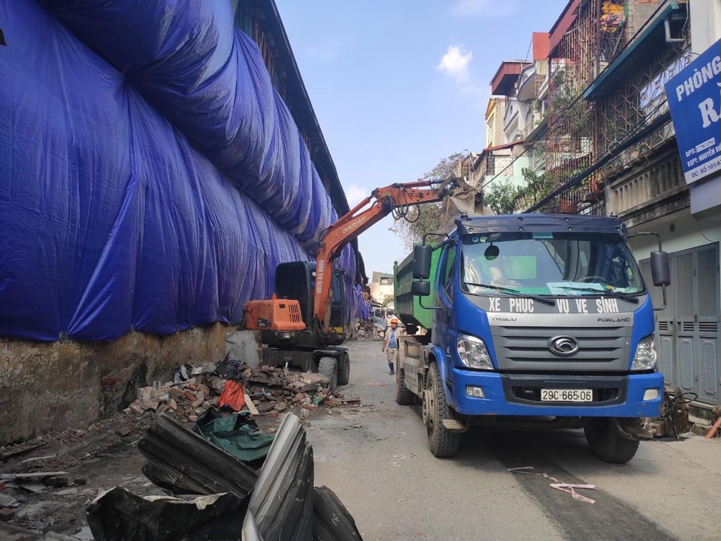 Vụ cháy nhà máy Rạng Đông cần được coi là thảm họa môi trường - Ảnh 4. Vụ cháy nhà máy Rạng Đông cần được coi là thảm họa môi trường - Ảnh 4.