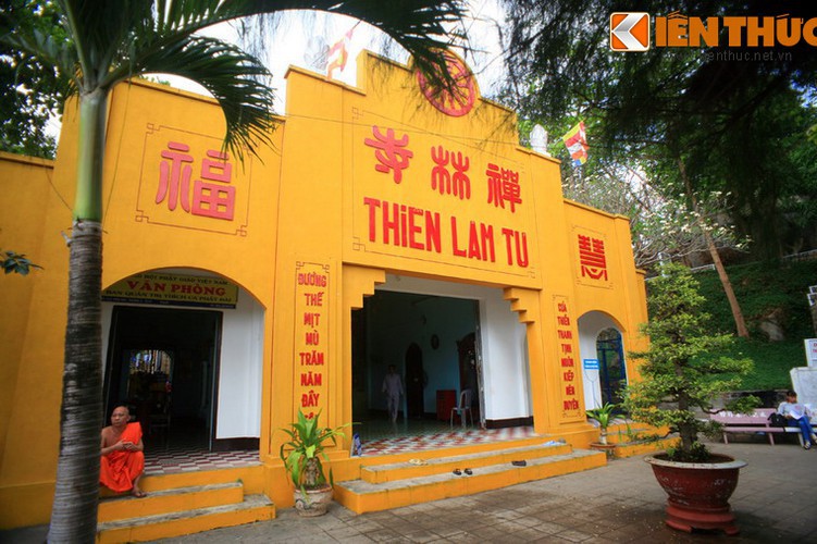 Bí mật bên trong những địa điểm linh thiêng bậc nhất Vũng Tàu - Ảnh 3. Bí mật bên trong những địa điểm linh thiêng bậc nhất Vũng Tàu - Ảnh 3.