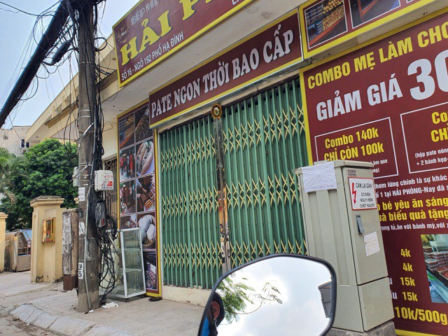 Hàng quán đóng cửa sang nhượng, dân quanh Công ty Rạng Đông thi nhau bán nhà - Ảnh 7. Hàng quán đóng cửa sang nhượng, dân quanh Công ty Rạng Đông thi nhau bán nhà - Ảnh 7.
