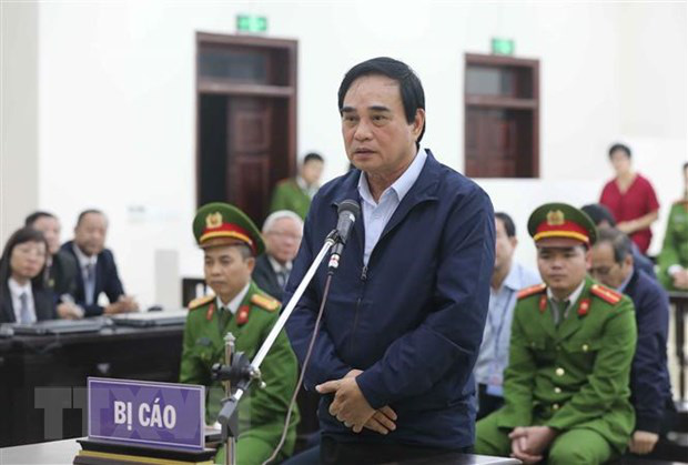 Xét xử 2 nguyên lãnh đạo Đà Nẵng: Các bị cáo nói lời sau cùng - Ảnh 2.