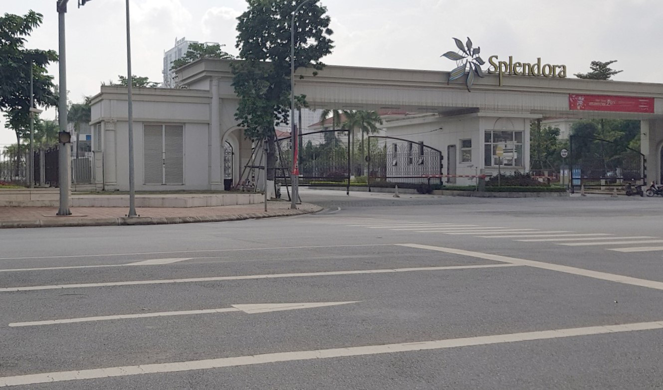 Hà Nội: Lí do nào khiến biệt thự, liền kề ở huyện Hoài Đức bên đắt hàng, bên bỏ hoang? - Ảnh 3.