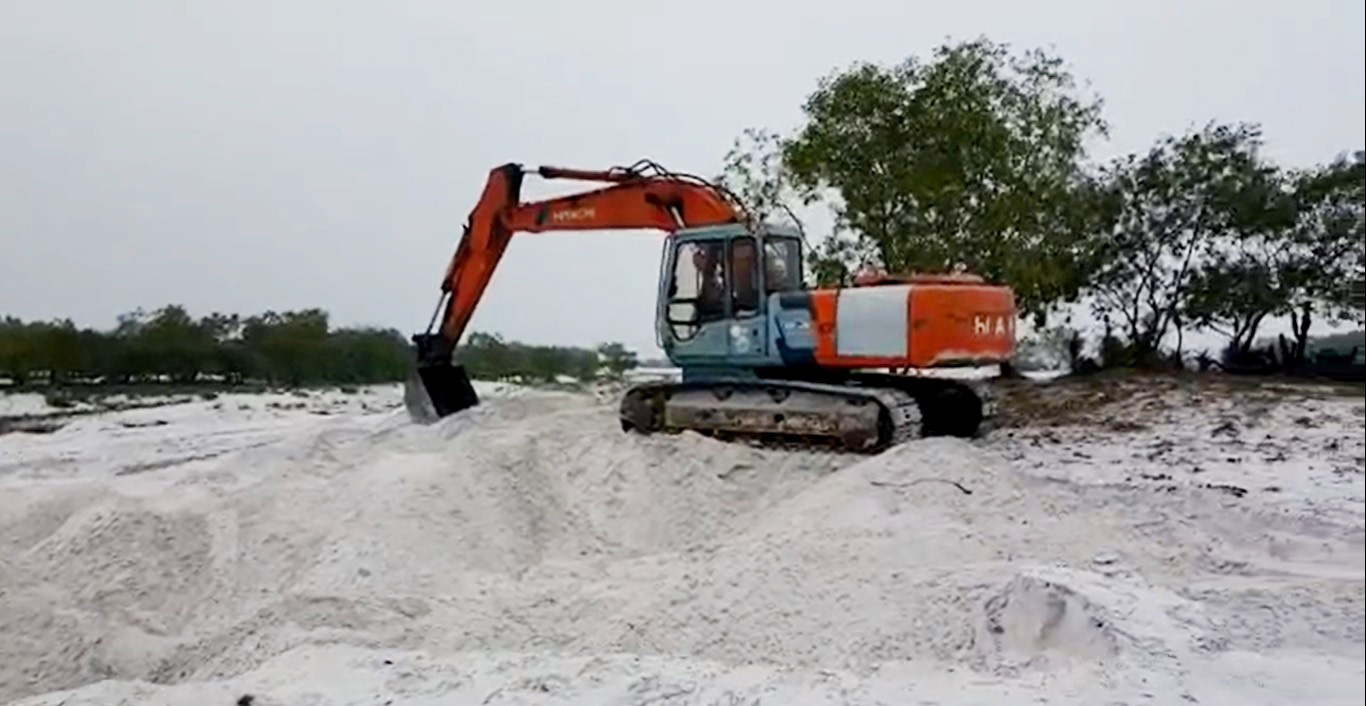 Thừa Thiên Huế thu hồi nhiều dự án thuộc danh mục "giám sát đặc biệt" - Ảnh 2. Thừa Thiên Huế thu hồi nhiều dự án thuộc danh mục "giám sát đặc biệt" - Ảnh 2.