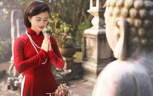 5 địa điểm du lịch tâm linh đầu năm nổi tiếng tại miền Trung