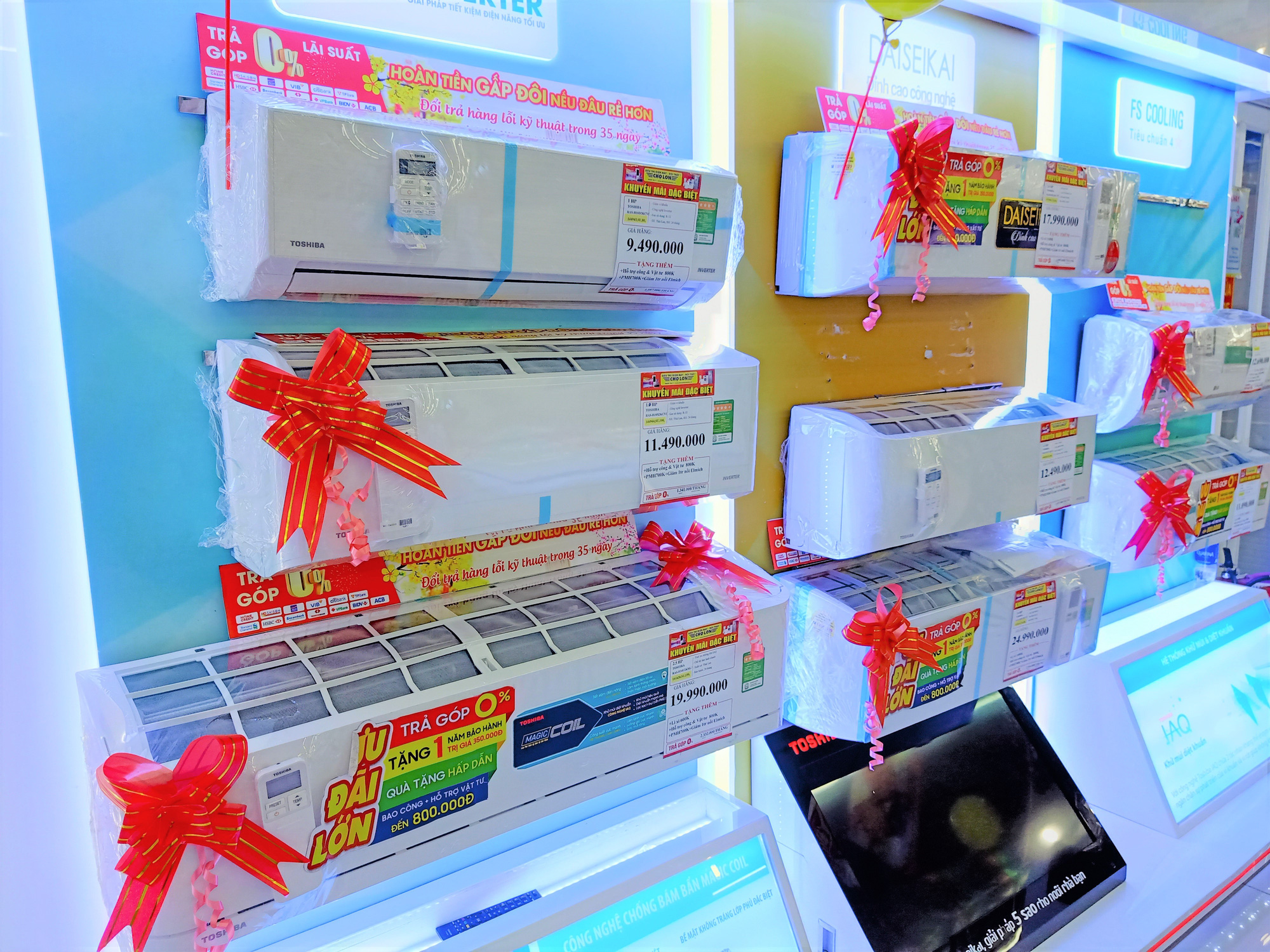 Nhiều sản phẩm điện lạnh giảm giá cho dịp giáp Tết nguyên đán - Ảnh 1. Nhiều sản phẩm điện lạnh giảm giá cho dịp giáp Tết nguyên đán - Ảnh 1.