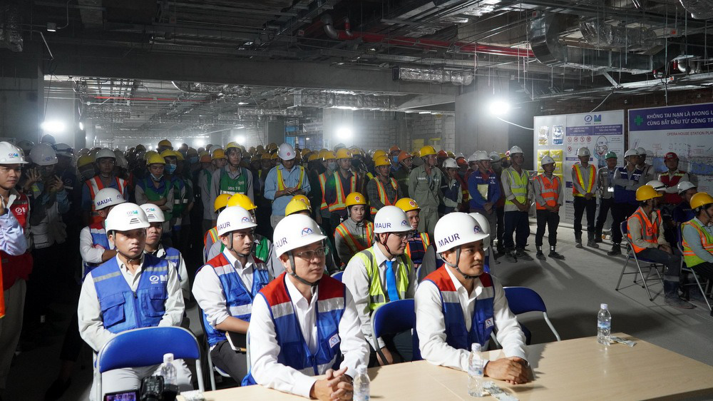 TP HCM cam kết đưa dự án metro 1 vào đúng tiến độ - Ảnh 2. TP HCM cam kết đưa dự án metro 1 vào đúng tiến độ - Ảnh 2.