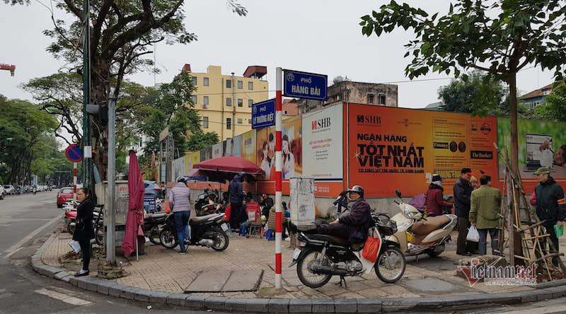 Đất vàng 1 tỉ/m2: Chỗ biến tướng, nơi đại gia ‘ôm’ 4.000m2 bỏ hoang thập kỉ - Ảnh 4.