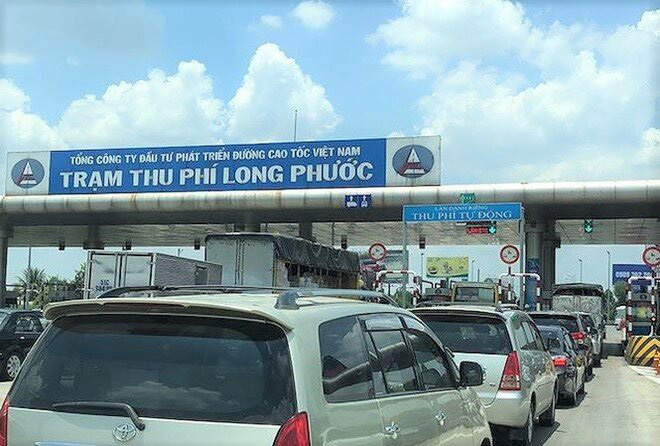 Trạm thu phí để xe ùn tắc dịp Tết sẽ bị phạt đến 70 triệu đồng - Ảnh 1. Trạm thu phí để xe ùn tắc dịp Tết sẽ bị phạt đến 70 triệu đồng - Ảnh 1.