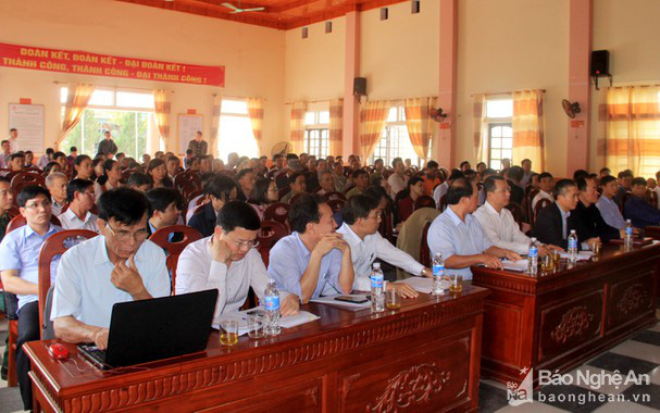 Tỉnh Nghệ An đối thoại với người dân bị ảnh hưởng trong dự án KCN WHA - Ảnh 1. Tỉnh Nghệ An đối thoại với người dân bị ảnh hưởng trong dự án KCN WHA - Ảnh 1.