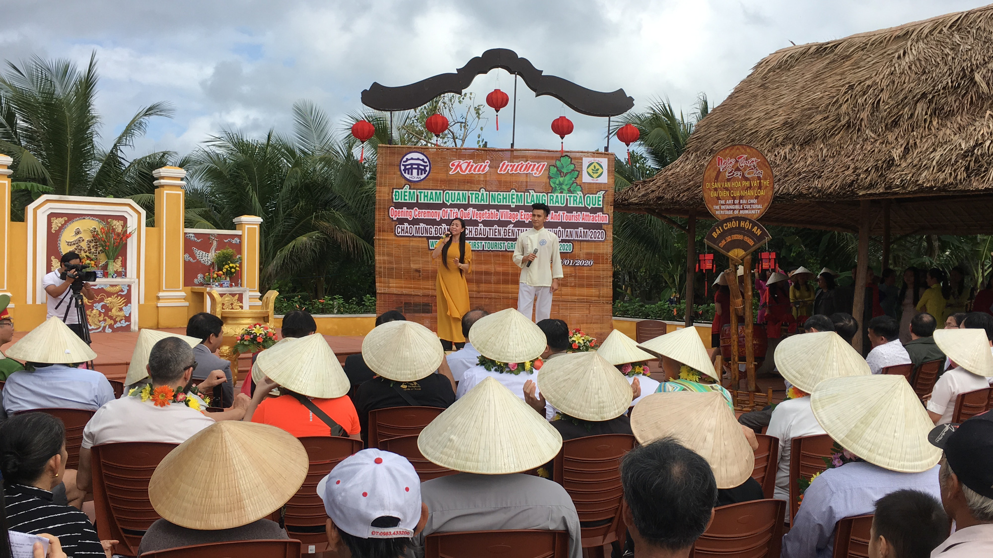 Hội An bắn pháo hoa tại 2 địa điểm vào dịp Tết Canh Tý - Ảnh 1.