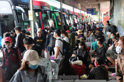 Bến xe lớn nhất Sài Gòn đông nghẹt ngày giáp Tết