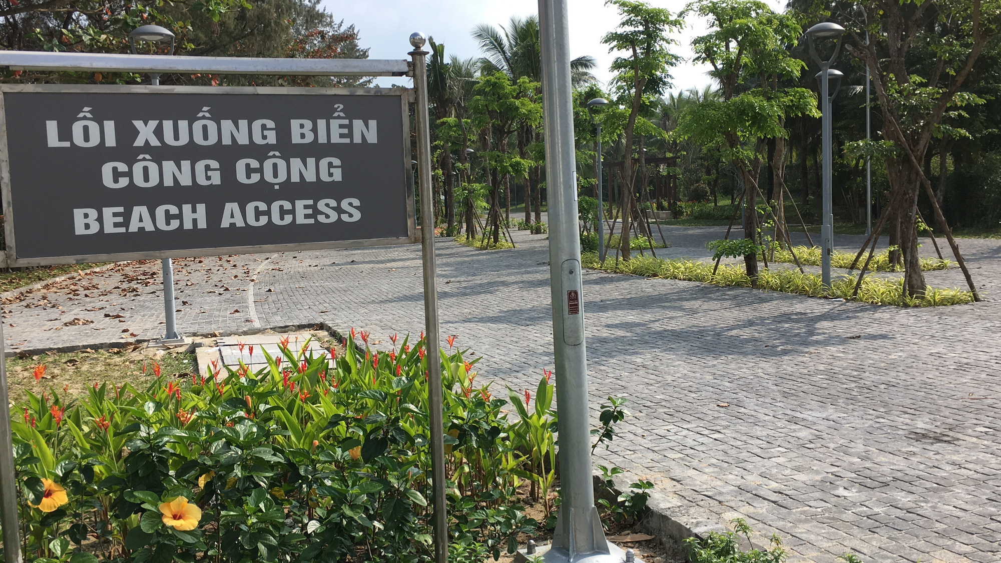 Cận cảnh 3 lối xuống biển mới ở Đà Nẵng được bàn giao trước Tết Canh Tý cho người dân thụ hưởng - Ảnh 1. Cận cảnh 3 lối xuống biển mới ở Đà Nẵng được bàn giao trước Tết Canh Tý cho người dân thụ hưởng - Ảnh 1.
