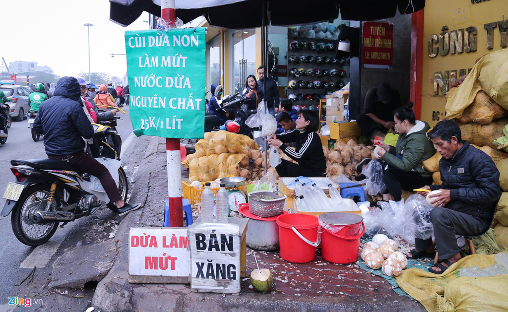 Thu về 30-50 triệu mỗi ngày từ bán dừa làm mứt - Ảnh 1. Thu về 30-50 triệu mỗi ngày từ bán dừa làm mứt - Ảnh 1.