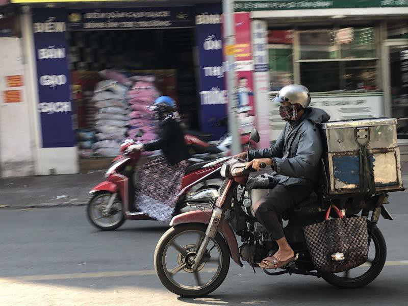 TP HCM sắp kiểm tra khí thải xe máy cũ - Ảnh 1. TP HCM sắp kiểm tra khí thải xe máy cũ - Ảnh 1.