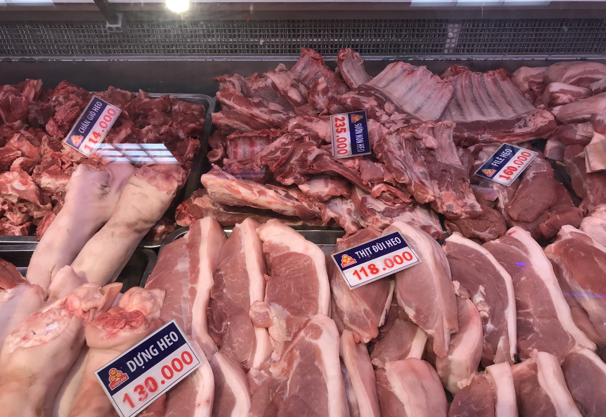 Cận Tết, giá heo hơi chững lại, thịt heo bán lẻ ổn định, thậm chí sẽ giảm những ngày tới - Ảnh 1. Cận Tết, giá heo hơi chững lại, thịt heo bán lẻ ổn định, thậm chí sẽ giảm những ngày tới - Ảnh 1.