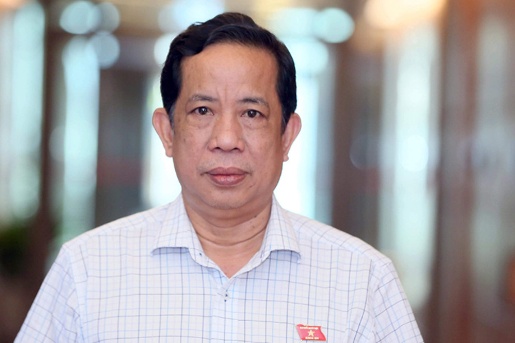 'Tôi chịu sức ép khi làm Luật Phòng chống tác hại của rượu bia' - Ảnh 1. 'Tôi chịu sức ép khi làm Luật Phòng chống tác hại của rượu bia' - Ảnh 1.