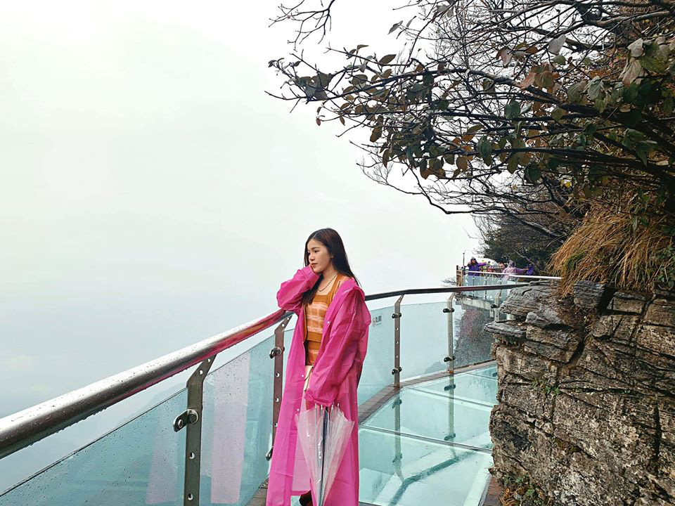 So sánh tour du lịch Tết Hà Nội - Phượng Hoàng cổ trấn - Trương Gia Giới 5 ngày 4 đêm - Ảnh 7.
