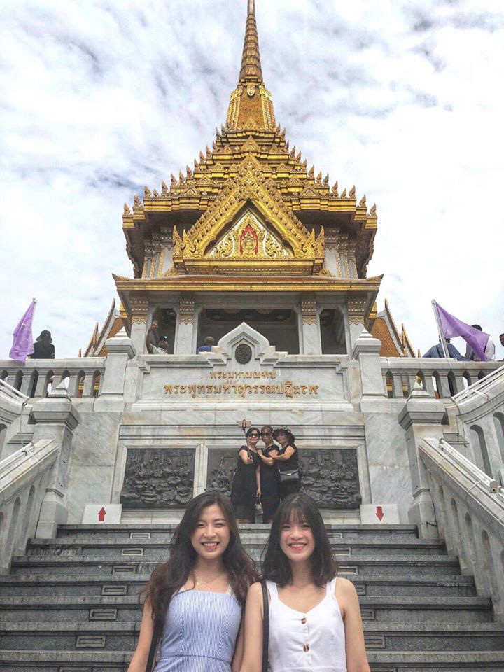 So sánh tour du lịch TP HCM - Thái Lan kết hợp cổ vũ U23 Việt Nam trong trận Việt Nam - UAE - Ảnh 6. So sánh tour du lịch TP HCM - Thái Lan kết hợp cổ vũ U23 Việt Nam trong trận Việt Nam - UAE - Ảnh 6.