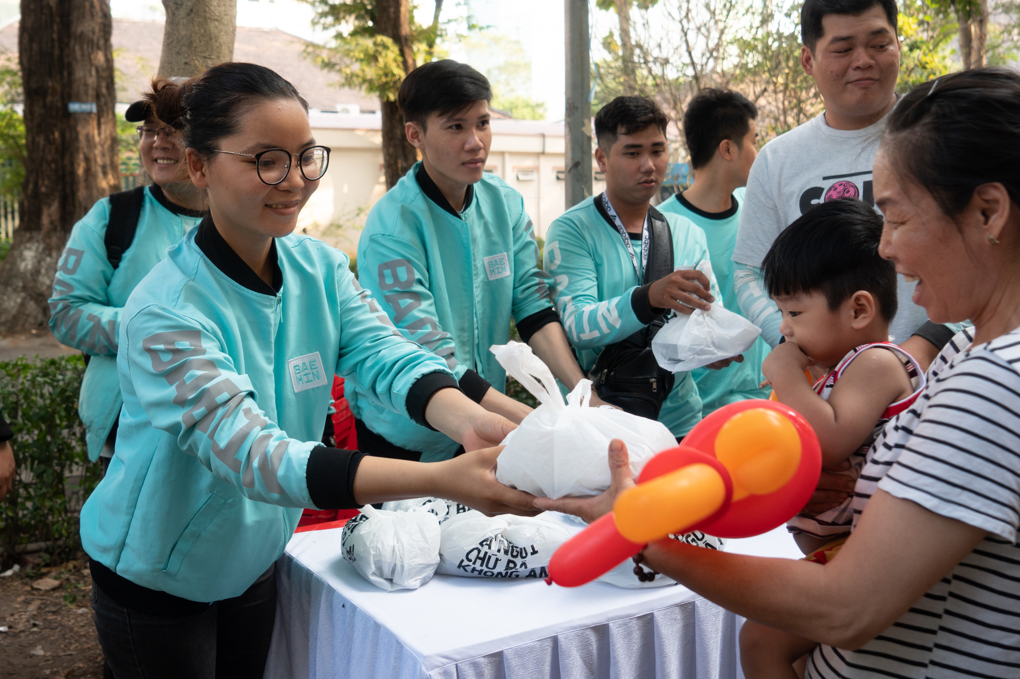 'Ấm bụng đầu năm, Ấm lòng ngày Tết' cùng BAEMIN Việt Nam - Ảnh 8.