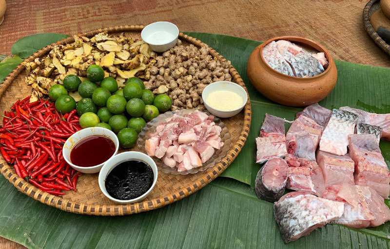 Xuyên đêm hít khói, kho 5.000 nồi cá bán Tết Canh Tí - Ảnh 4. Xuyên đêm hít khói, kho 5.000 nồi cá bán Tết Canh Tí - Ảnh 4.