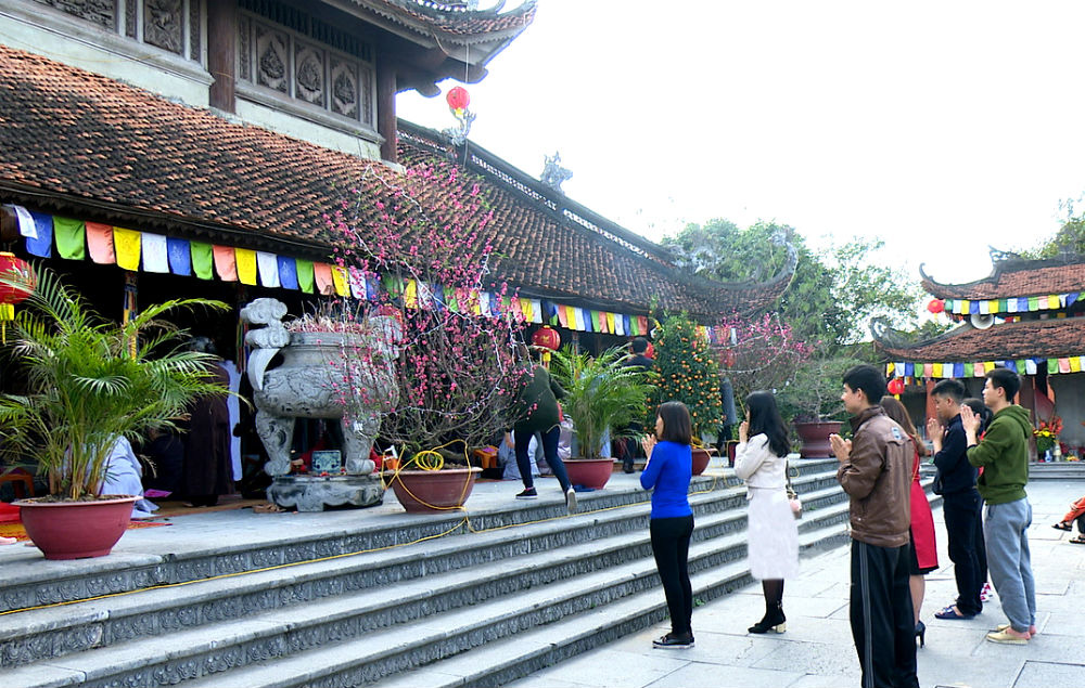 Những điều cần lưu ý khi đi lễ chùa đầu năm - Ảnh 1.