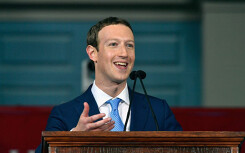 Mark Zuckerberg: Doanh nhân tuổi Tí người Do Thái đa tài, chỉ mắc một khuyết điểm nhỏ khiến Facebook màu xanh