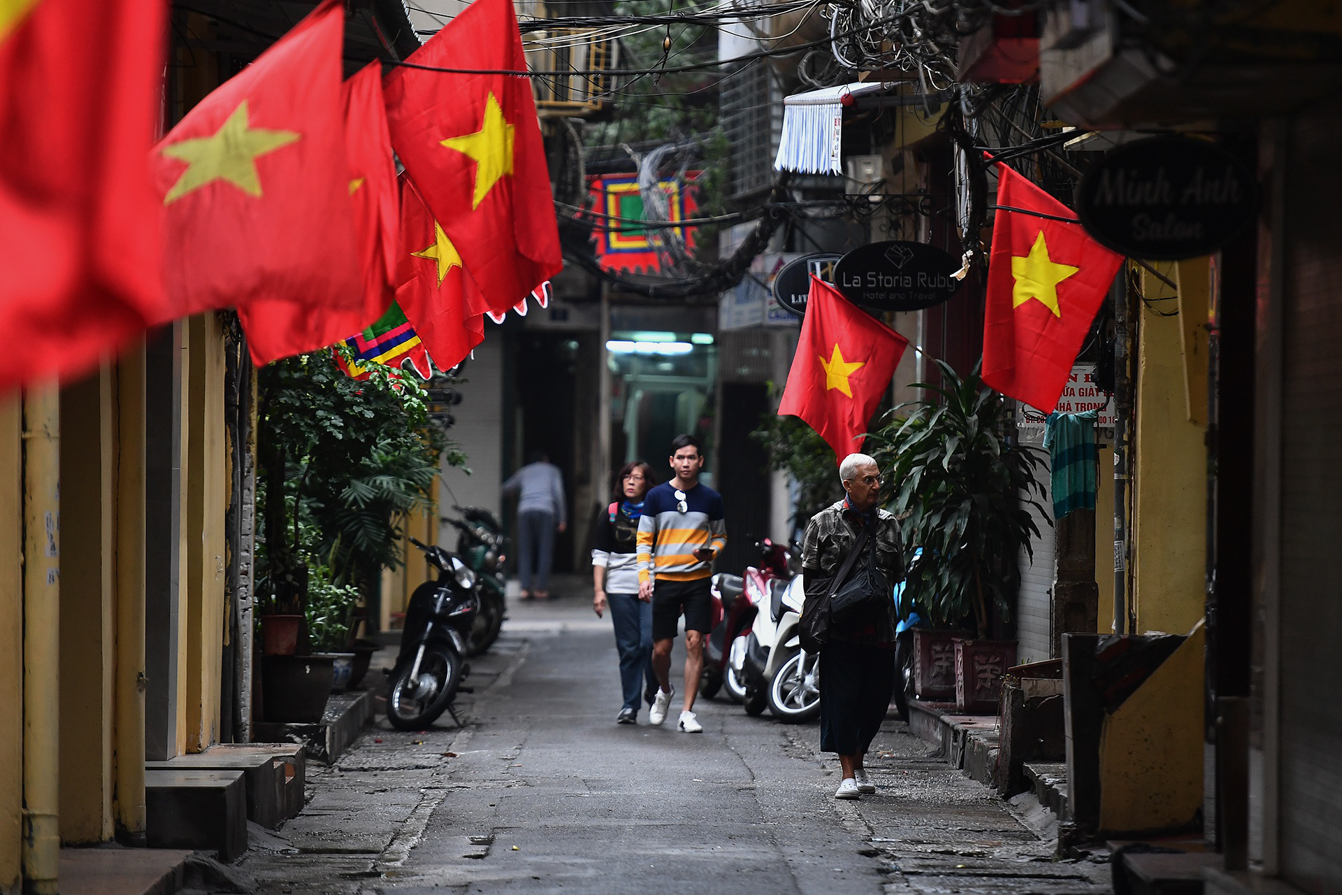 Nguoi Ha Noi hoat dong nhu ngay thuong ngay sang mung 1 Tet hinh anh 30 a6_zing5.jpg Nguoi Ha Noi hoat dong nhu ngay thuong ngay sang mung 1 Tet hinh anh 30 a6_zing5.jpg