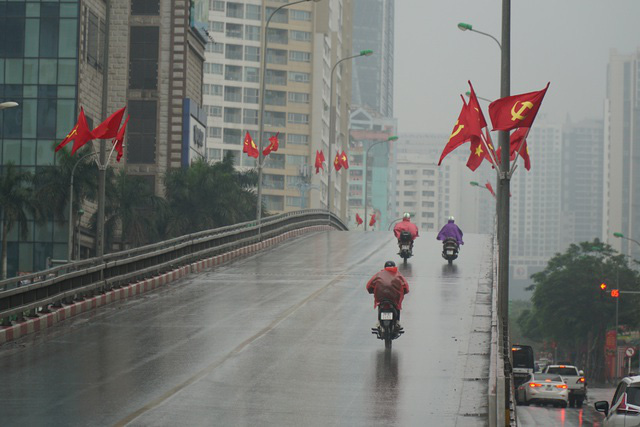 Ngày đầu năm mới, miền Bắc tiếp tục mưa rét - Ảnh 1. Ngày đầu năm mới, miền Bắc tiếp tục mưa rét - Ảnh 1.