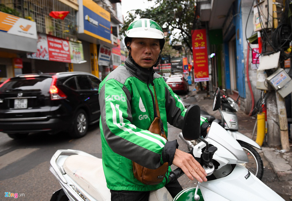 Những người vẫn mưu sinh trong ngày mùng 1 Tết - Ảnh 5.
