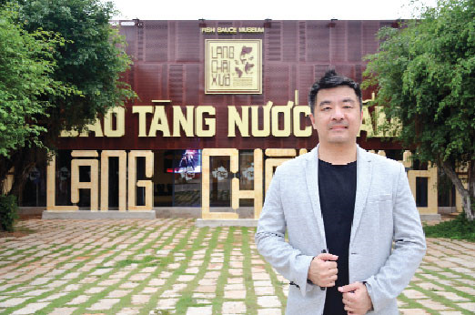 Tiến sĩ về quê làm bảo tàng nước mắm - Ảnh 1. Tiến sĩ về quê làm bảo tàng nước mắm - Ảnh 1.