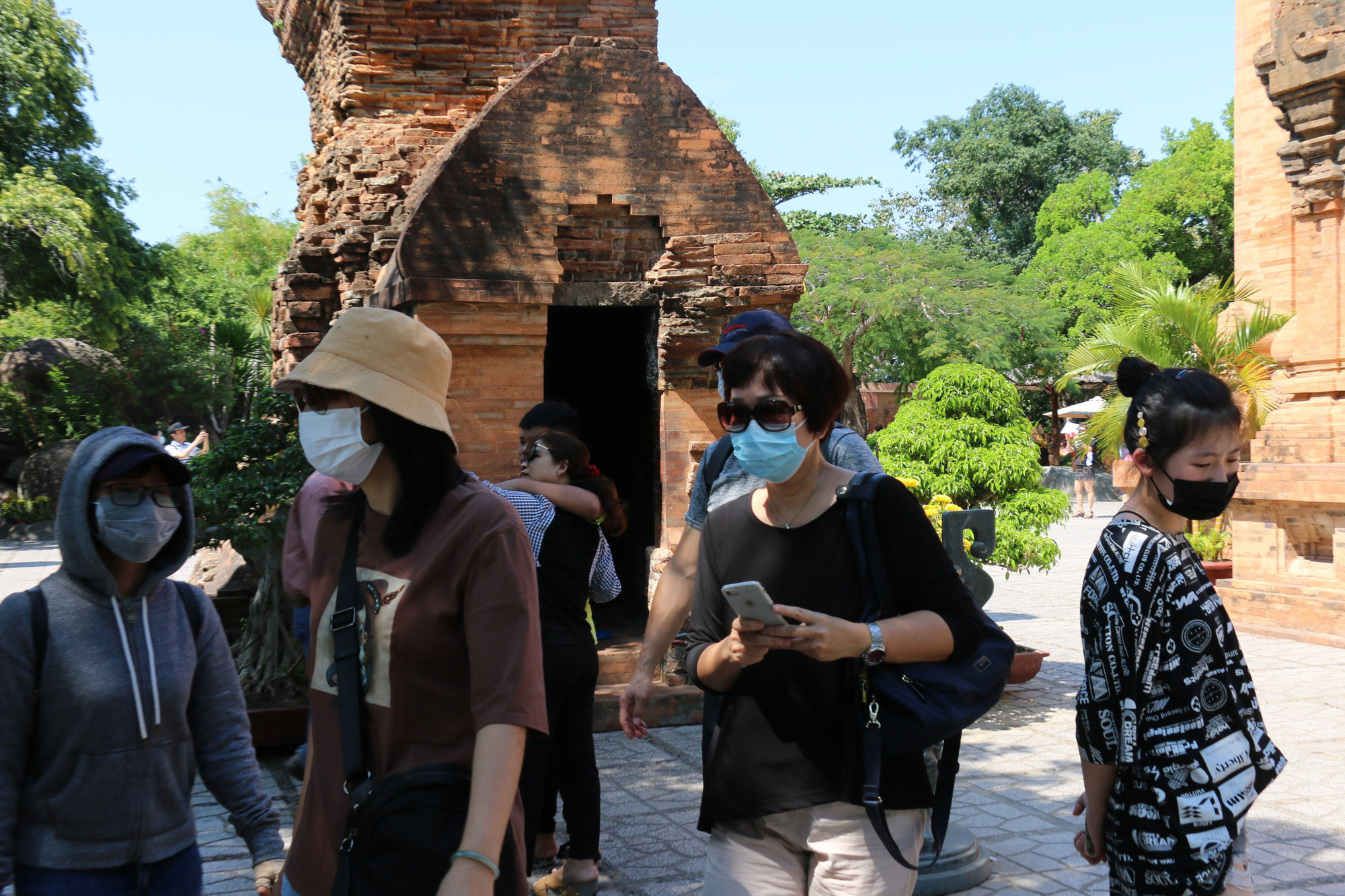 Du lịch Khánh Hòa ảnh hưởng nghiêm trọng trước dịch virus Corona Vũ Hán (2019-nCoV) - Ảnh 2. Du lịch Khánh Hòa ảnh hưởng nghiêm trọng trước dịch virus Corona Vũ Hán (2019-nCoV) - Ảnh 2.