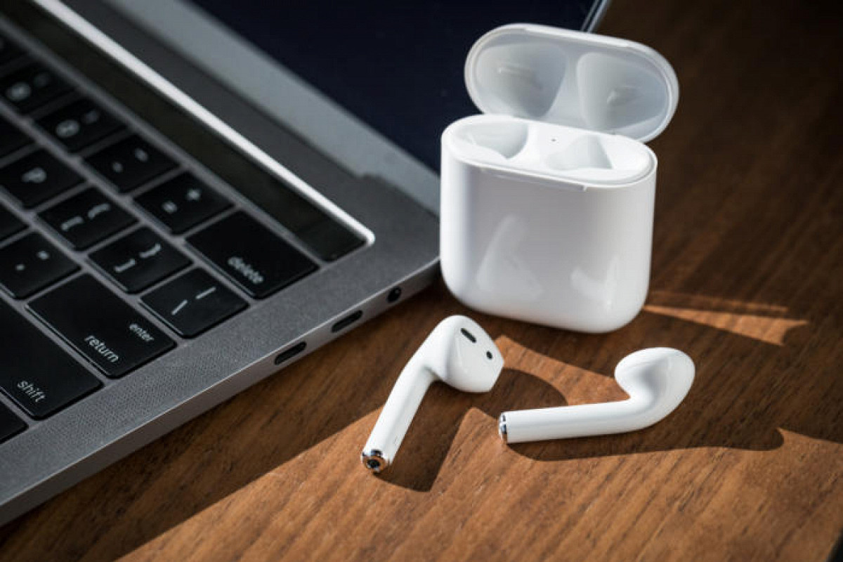 Tai nghe Airpod fake từ Trung Quốc gây nguy hiểm cho người dùng - Ảnh 1.