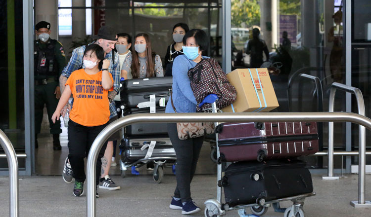 Hơn 3.000 người đến từ Vũ Hán đang lưu trú tại Campuchia, Thái Lan cảnh báo bùng phát virus corona tại các điểm du lịch lớn - Ảnh 1. Hơn 3.000 người đến từ Vũ Hán đang lưu trú tại Campuchia, Thái Lan cảnh báo bùng phát virus corona tại các điểm du lịch lớn - Ảnh 1.