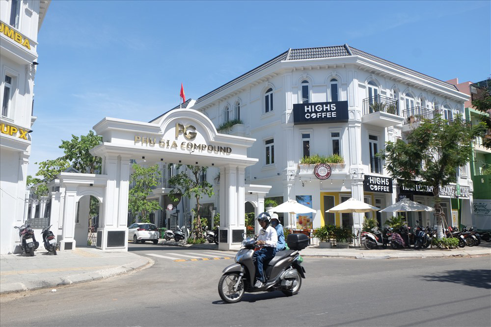 Người dân mua nhà tại dự án liên quan đến Vũ “nhôm” tiến thoái lưỡng nan - Ảnh 1. Người dân mua nhà tại dự án liên quan đến Vũ “nhôm” tiến thoái lưỡng nan - Ảnh 1.