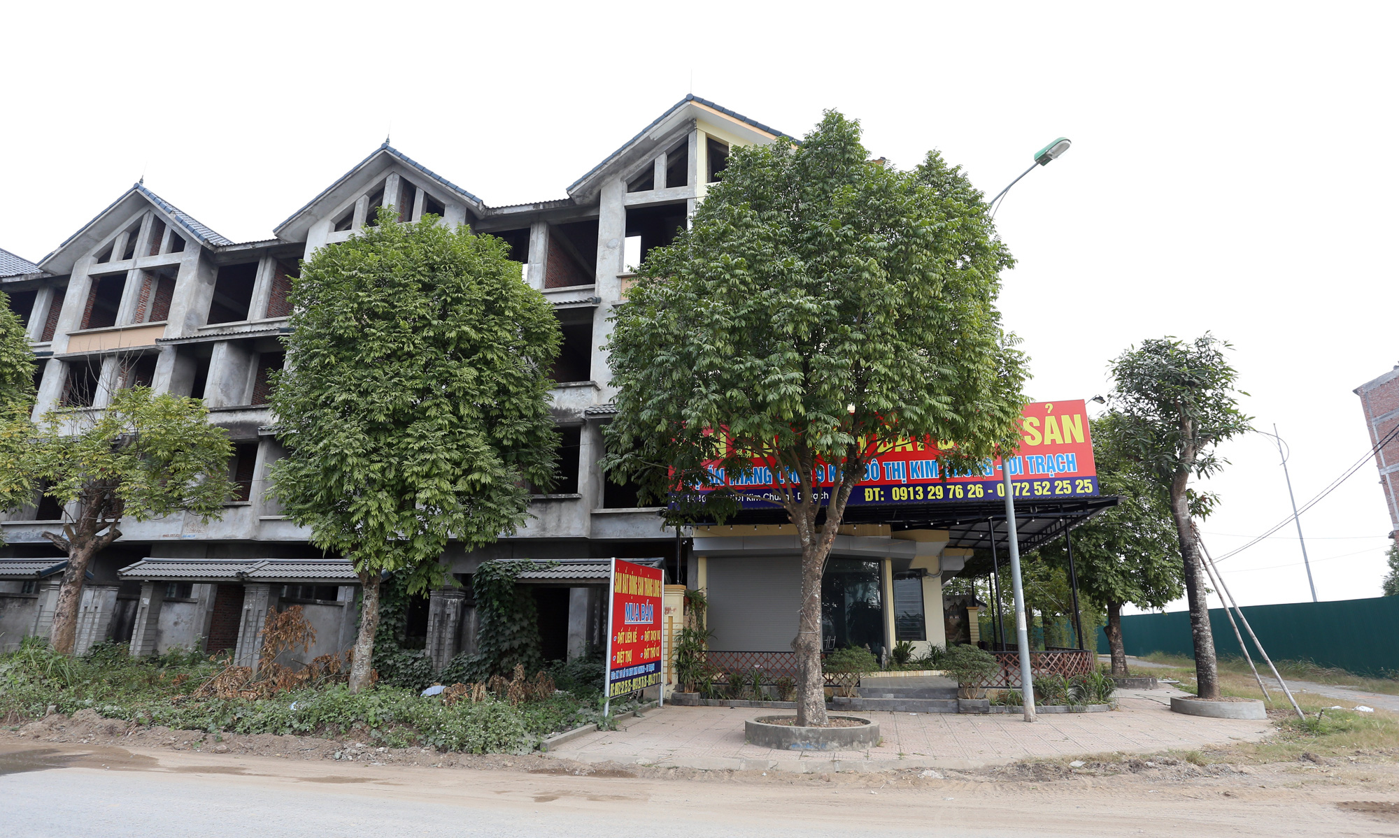 Khu đô thị Kim Chung - Di Trạch gần đường sắt đô thị Nhổn - ga Hà Nội bỏ hoang thập kỉ thi công trở lại - Ảnh 8.