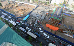 Tiếp tục rào chắn, phân luồng đường Phạm Văn Đồng 6 tháng để thi công cầu cạn