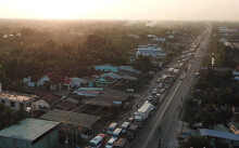 Kẹt xe dài gần 10 km trên quốc lộ ở miền Tây