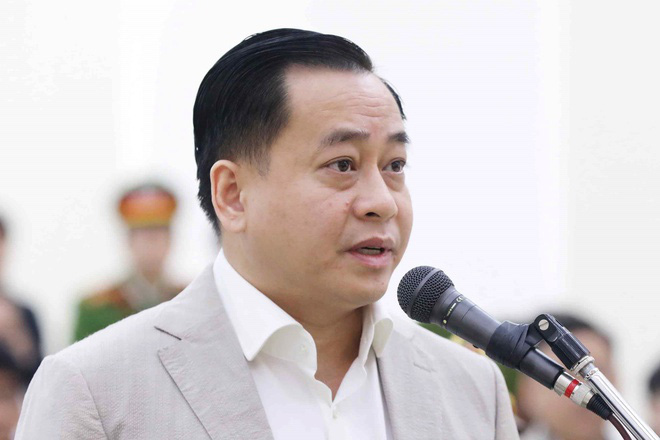 Phan Văn Anh Vũ khai ý đồ lập 5 công ty để thâu tóm đất ở Đà Nẵng - Ảnh 1. Phan Văn Anh Vũ khai ý đồ lập 5 công ty để thâu tóm đất ở Đà Nẵng - Ảnh 1.