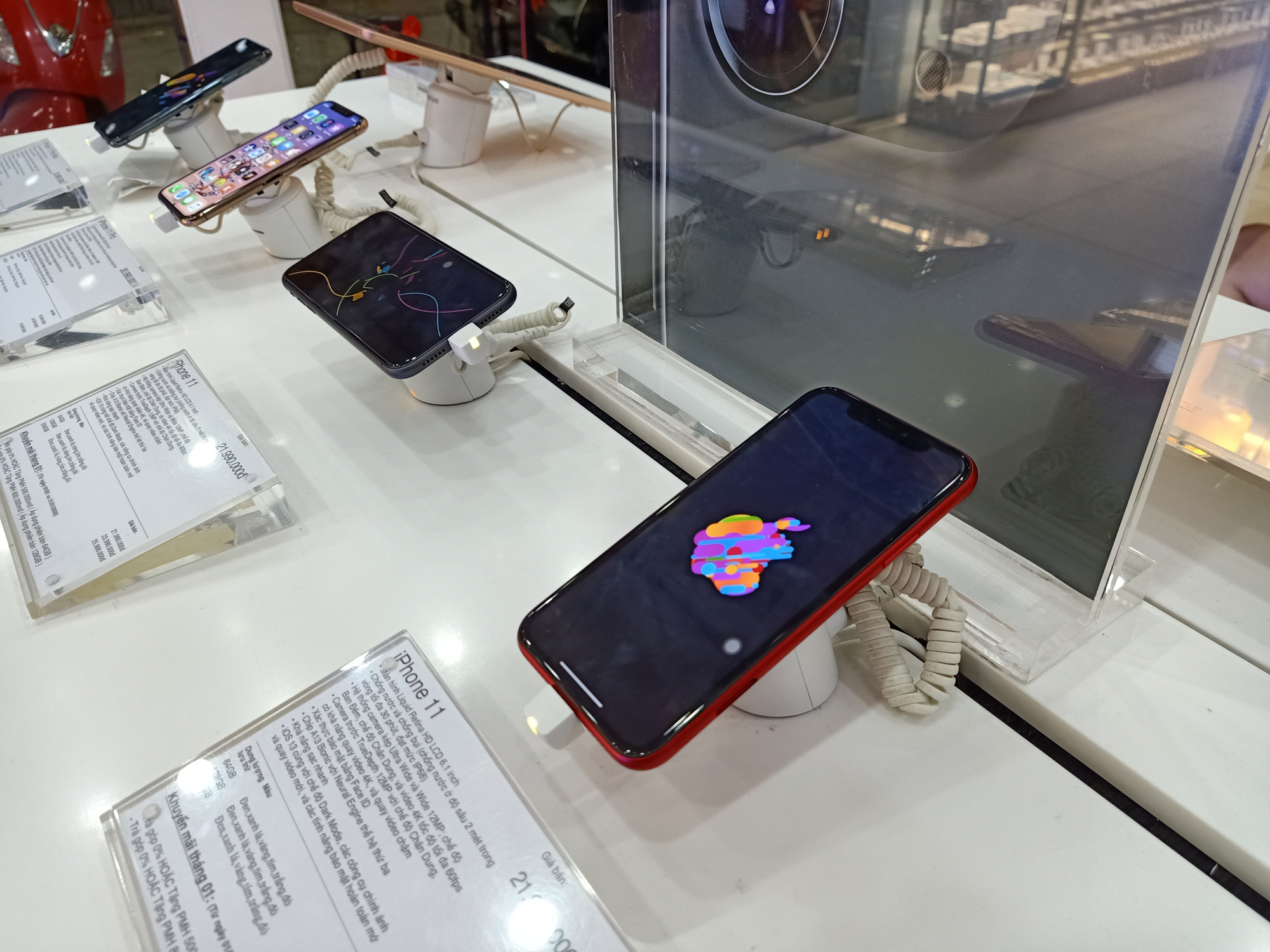 Điện thoại giảm giá tuần này: Android có nhiều ưu đãi hơn iPhone - Ảnh 1. Điện thoại giảm giá tuần này: Android có nhiều ưu đãi hơn iPhone - Ảnh 1.