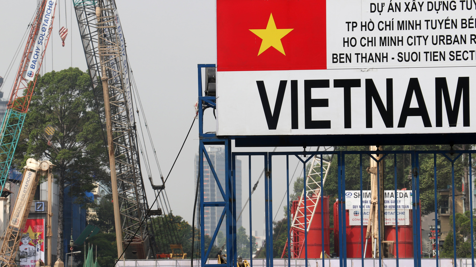 Điểm chung bất ngờ giữa tỉ phú Phạm Nhật Vượng, Nguyễn Thị Phương Thảo, Đặng Minh Trường và tiềm năng của các tập đoàn lớn nhất Việt Nam - Ảnh 3. Điểm chung bất ngờ giữa tỉ phú Phạm Nhật Vượng, Nguyễn Thị Phương Thảo, Đặng Minh Trường và tiềm năng của các tập đoàn lớn nhất Việt Nam - Ảnh 3.