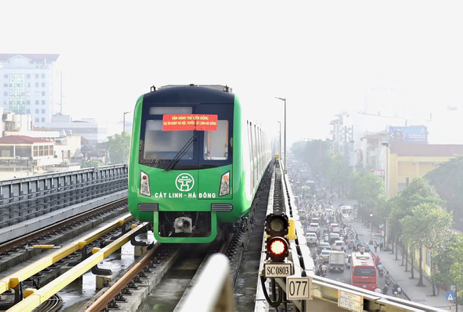 Đường sắt Cát Linh - Hà Đông lại lỡ hẹn: 13 đoàn tàu chưa được kiểm định an toàn - Ảnh 2. Đường sắt Cát Linh - Hà Đông lại lỡ hẹn: 13 đoàn tàu chưa được kiểm định an toàn - Ảnh 2.
