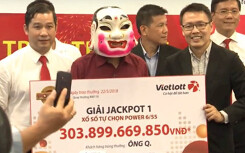 Người chơi trúng gần 2.000 tỉ đồng xổ số Vietlott