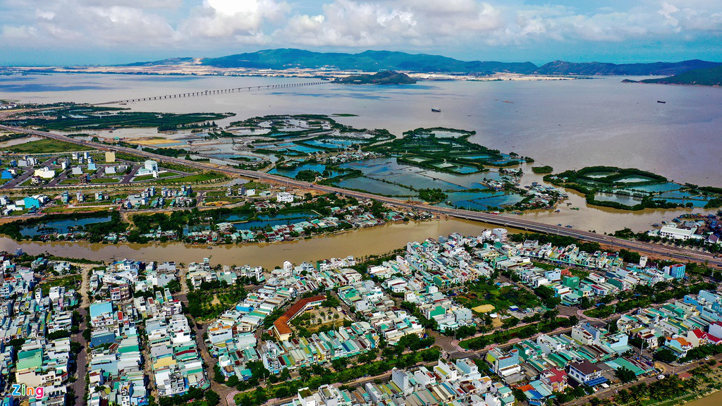 Đầm Thị Nại bị phá nát khi dự án 5.000 tỉ triển khai - Ảnh 1. Đầm Thị Nại bị phá nát khi dự án 5.000 tỉ triển khai - Ảnh 1.